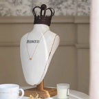 RESIN NECK FORM WITH METAL CROWN