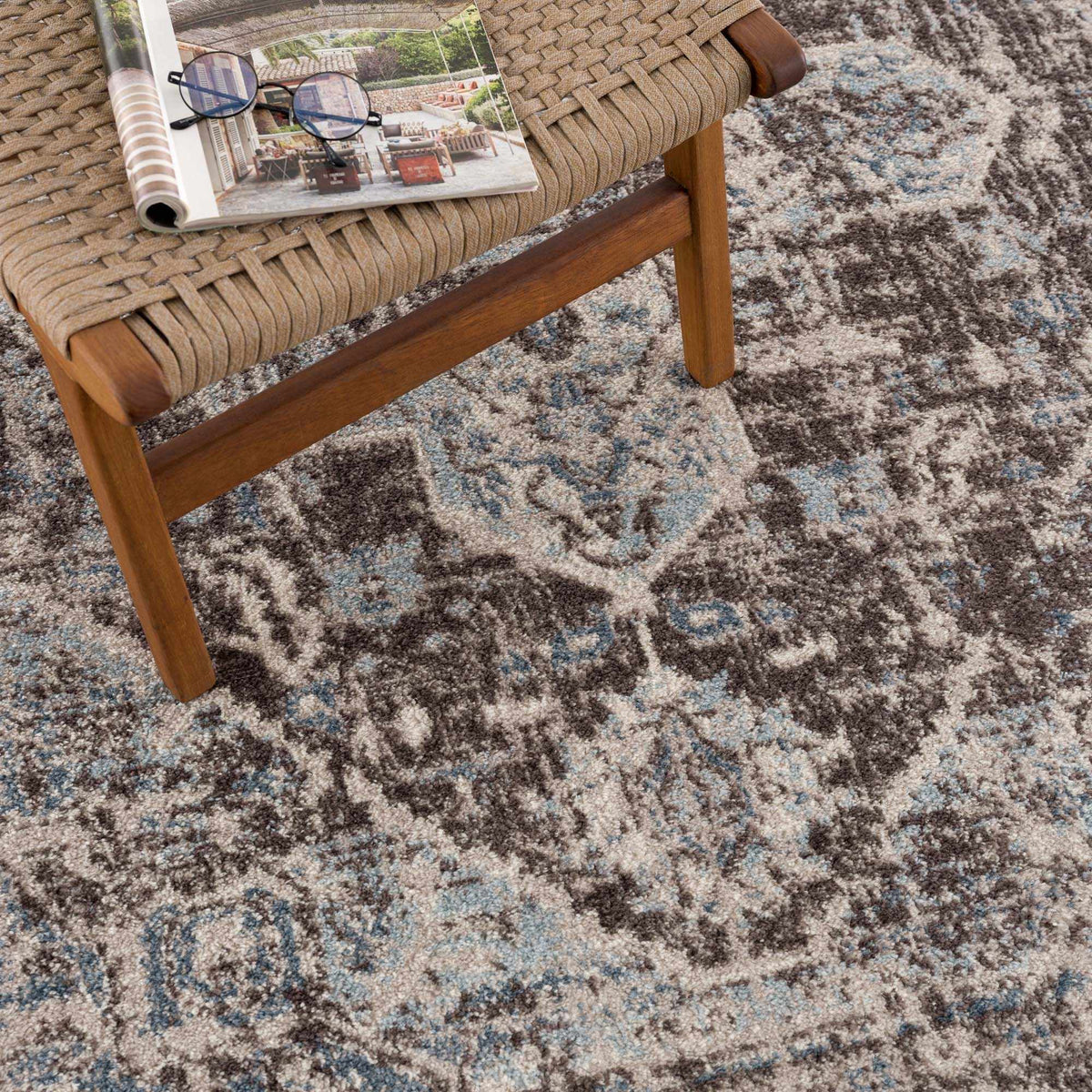 Peeta Dark Brown Medallion Area Rug