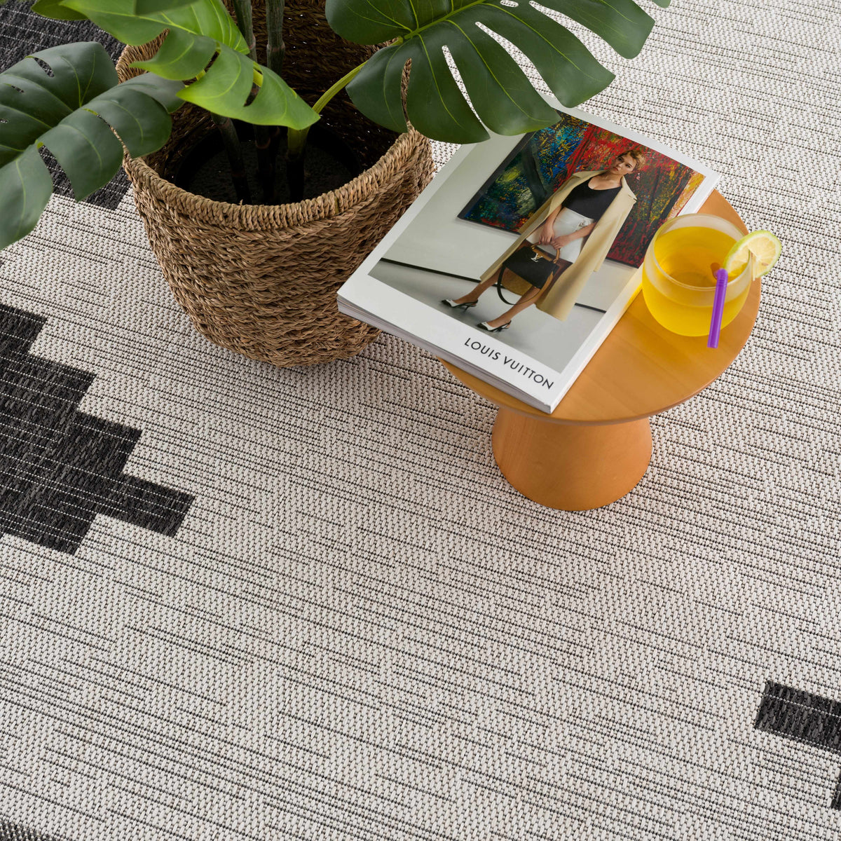 Djugun Outdoor Rug