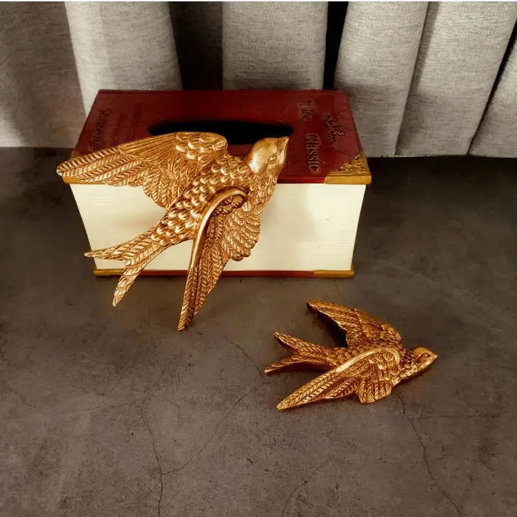 Resin Bird Wall Décor