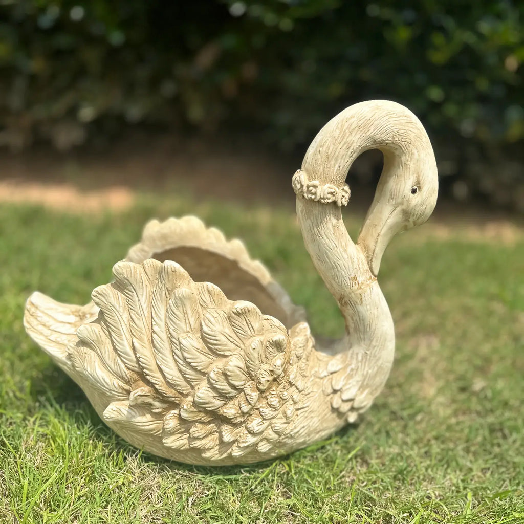 RESIN SWAN PLANTER